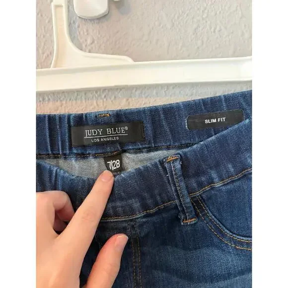 Judy Blue Slim Fit Dark Wash Stretch Waist Jeans size 7/28. 28in inseam. - Picture 2 of 4